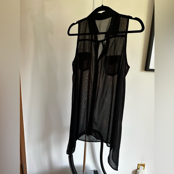 Animal Print Sheer BCBGMaxaAzria Tank/Sleeveless Blouse - Picture 3 of 3